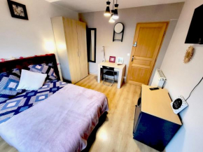 Chambre Romantique dans une Maison de Charme